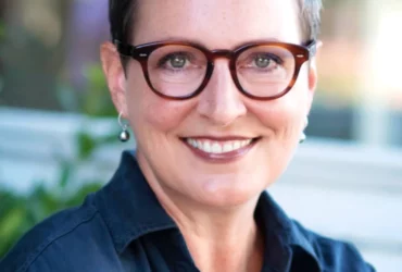 prof-dr-elizabeth-strand-profile-pic-687096fd35bdd